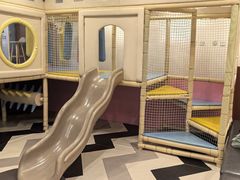 -酷游亲子游泳中心