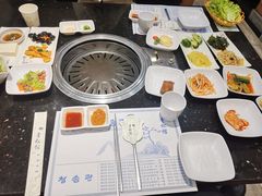 -青松馆韩国料理(香港中路佳世客店)