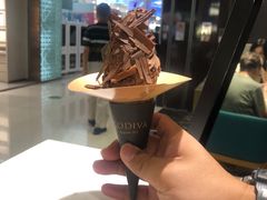 GODIVA黑巧克力冰淇淋-GODIVA(五角场万达广场店)