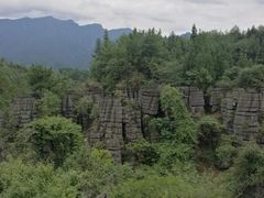 -梭布垭石林景区