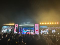 -东港音乐喷泉广场