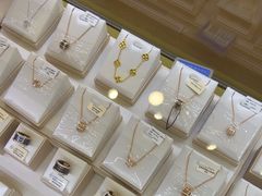 -海星奢选二手奢侈品手表包包鉴定回收寄卖(墨玉南路店)