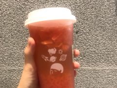 满杯红柚去奶盖-喜茶(青岛金狮广场店)