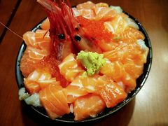 三文鱼火山丼-魔丼屋(日月光店)