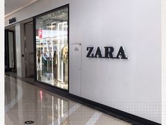 -ZARA(万达广场二七店)