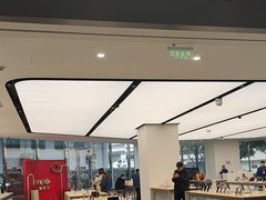 -华为授权体验店(中山公园来福士)