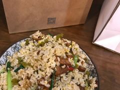 -老头爱马仕酸豇豆炒饭(丰富路店)