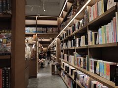 -茑屋书店(天目里店)