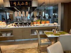 自助取餐区-都会尚膳·海鲜自助餐厅(重庆万豪酒店)