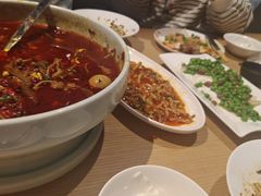-渝信川菜 · 川味家常菜(财富购物中心店)