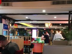 大堂-潮泰牛肉火锅 · 创于1992年(车公庙店)