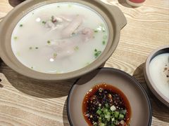 -叁煨蹄花·下饭盐帮菜(人民广场店)