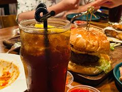 摩天牛肉汉堡-海风酒吧 喝精酿 听民谣(阿那亚礼堂店)