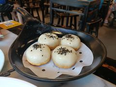 上海生煎包-京城小江南·北京烤鸭·江南土菜·白鱼(中关村店)