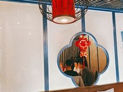 -尚尚仙·酸汤猪手·猪肚鸡火锅(华联万柳购物中心店)