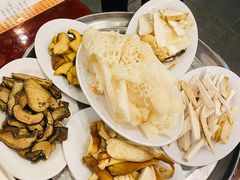 -太婆天府山珍酒楼(亚运村店)