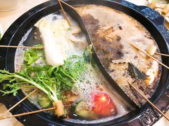 -宏姐串串香(宏伟路店)