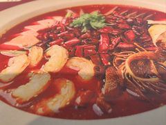 眷村毛血旺-志明眷村·台式融合菜·宵夜