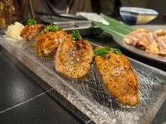 -山川小町·极番烧肉(新地假日广场店)