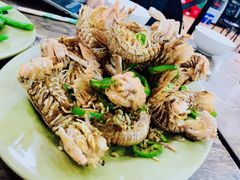 椒盐濑尿虾-贞姨美食·老字号海鲜大排档