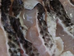 -毛辣果·贵州红酸汤牛肉火锅(西单店)