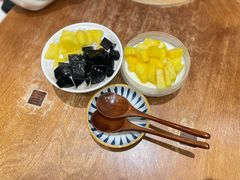 -小团圆糖水铺(襄阳南路店)