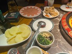 -蜀辣居鲜货老火锅(双流万达店)