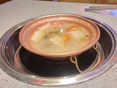 -阿婆情腊排骨火锅(金虹路店)