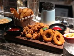 -STARRY CAFE & LOUNGE BAR(高新店)