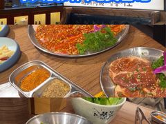 -明洞阿姨·韩式酱蟹烤肉·创意料理(三元桥店)