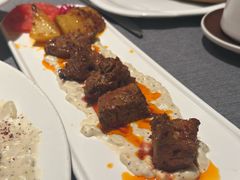 牛里脊配红椒酱-Efes Turkish & Mediterranean Cuisine 艾菲斯餐厅(陆家嘴店)