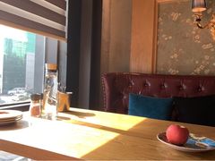 靠窗位-LYFATTI 莱芙缇(赣水路店)