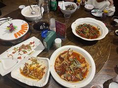 -醉美东江·三文鱼·烧鸡公