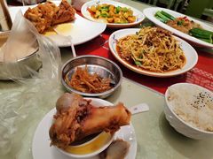 -吴记酱骨炖菜馆(西大直街店)