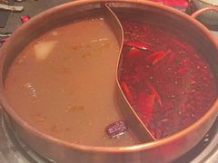 -牛村来人潮汕牛肉火锅(西单店)