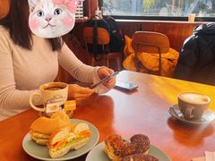 -Catch Bagel(芳草地店)
