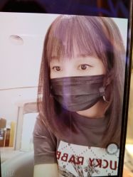 -LAQUEEN 时尚健康假发