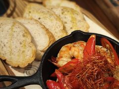 -恰餐厅及酒吧 CHAR Bar & Grill (北京丽都皇冠假日店)