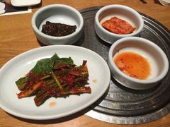 -萨拉伯尔水源素问店·韩国宫廷料理(人民路店)