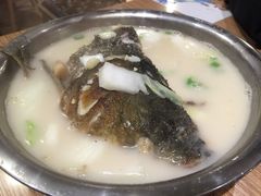 -胖子鱼粉(采霞街店)