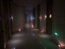 -依霖·艺术·SPA