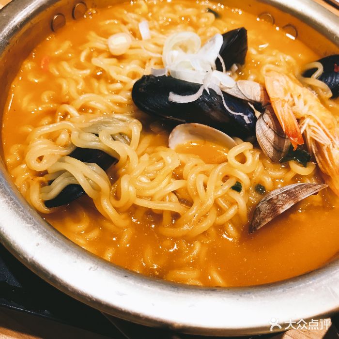 喜来稀肉(cityon熙地港店)海鲜辛拉面图片 - 第3张