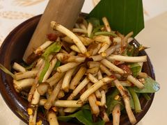 凉拌折耳根-云海肴·汽锅鸡·云南菜(苏州中心店)