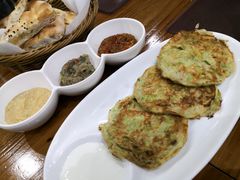 西葫芦饼配酸奶-TUK土耳其餐厅·下午茶(卢湾店)