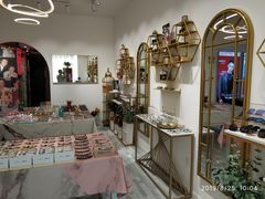 -肆兮眼镜·蔡司·徕卡战略合作店(大坪店)