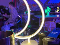 -UP嘻哈酒吧(粉巢店)