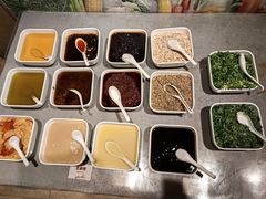 -香园自助小火锅