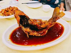 罾蹦鲤鱼-奥华餐厅·老张记(台基厂店)