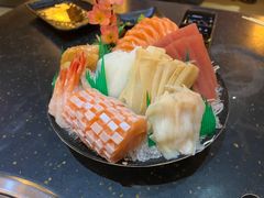 -熊出没日本烧肉放题