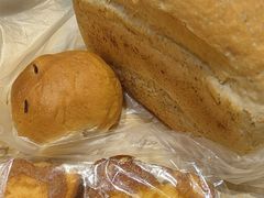 -秀云俄罗斯列巴屋(军星小区店)